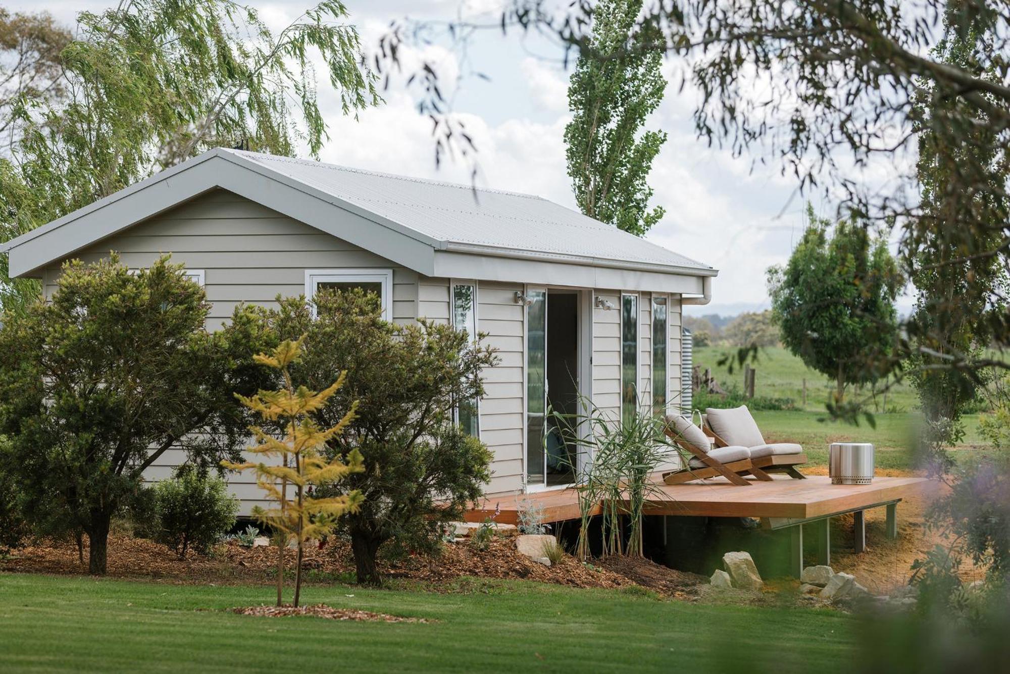 Mewburn Park Retreats - The Lakehouse Apartment Maffra Exterior photo